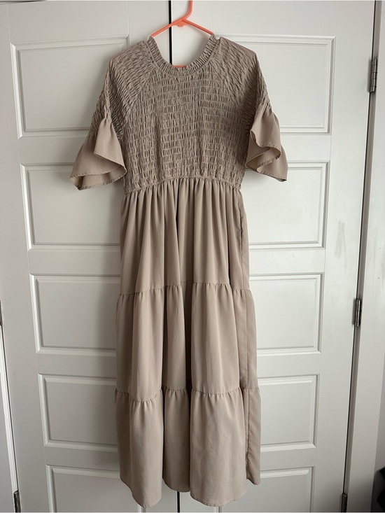 Polagram Dresses & Skirts - Polagram Taupe Smocked Tiered Midi Dress